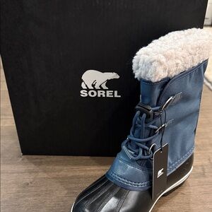 Sorel Kids' Navy and Black Winter Boots - NEW with tags and box